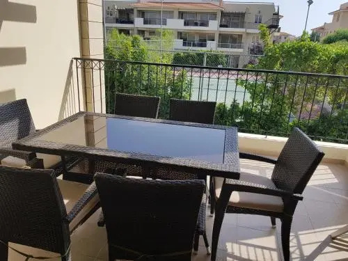 Balcony & Terrace