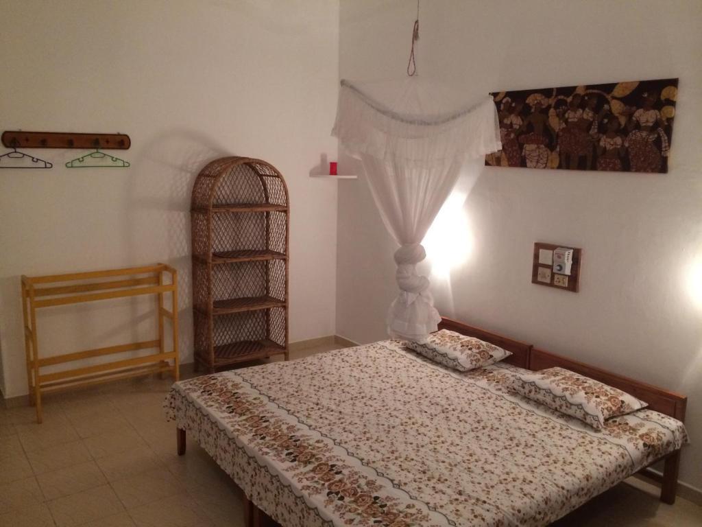 Shanthi Guest House