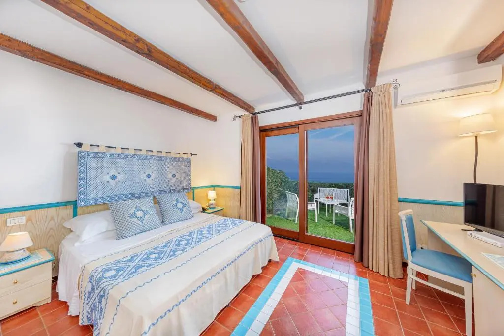 Comfort Double room with sea view (full double bed)