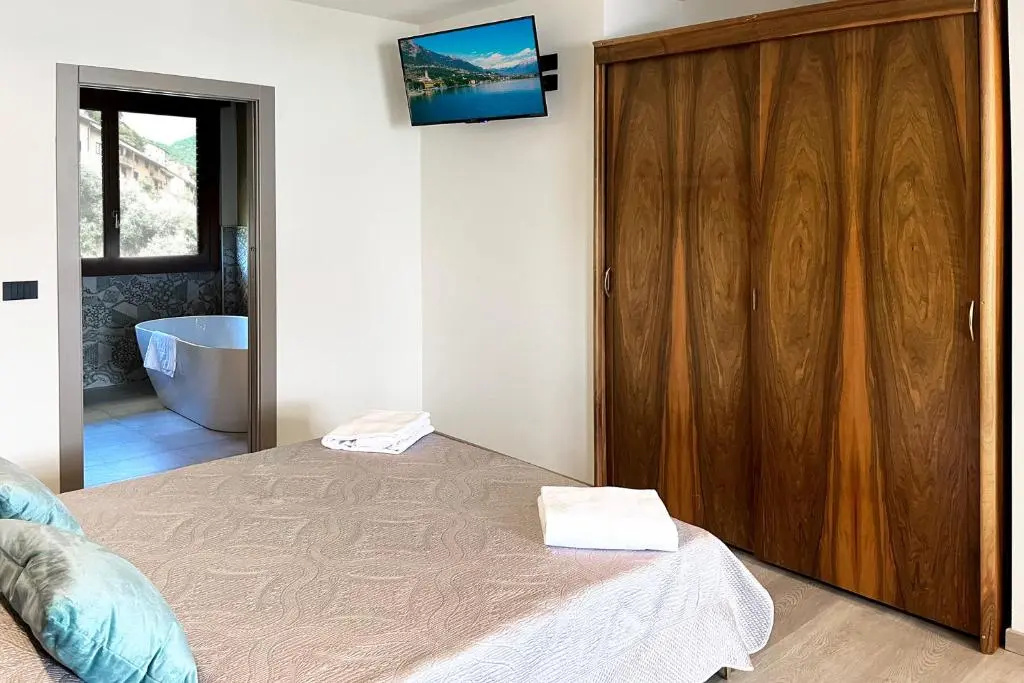 Continental Lovere - Chambres