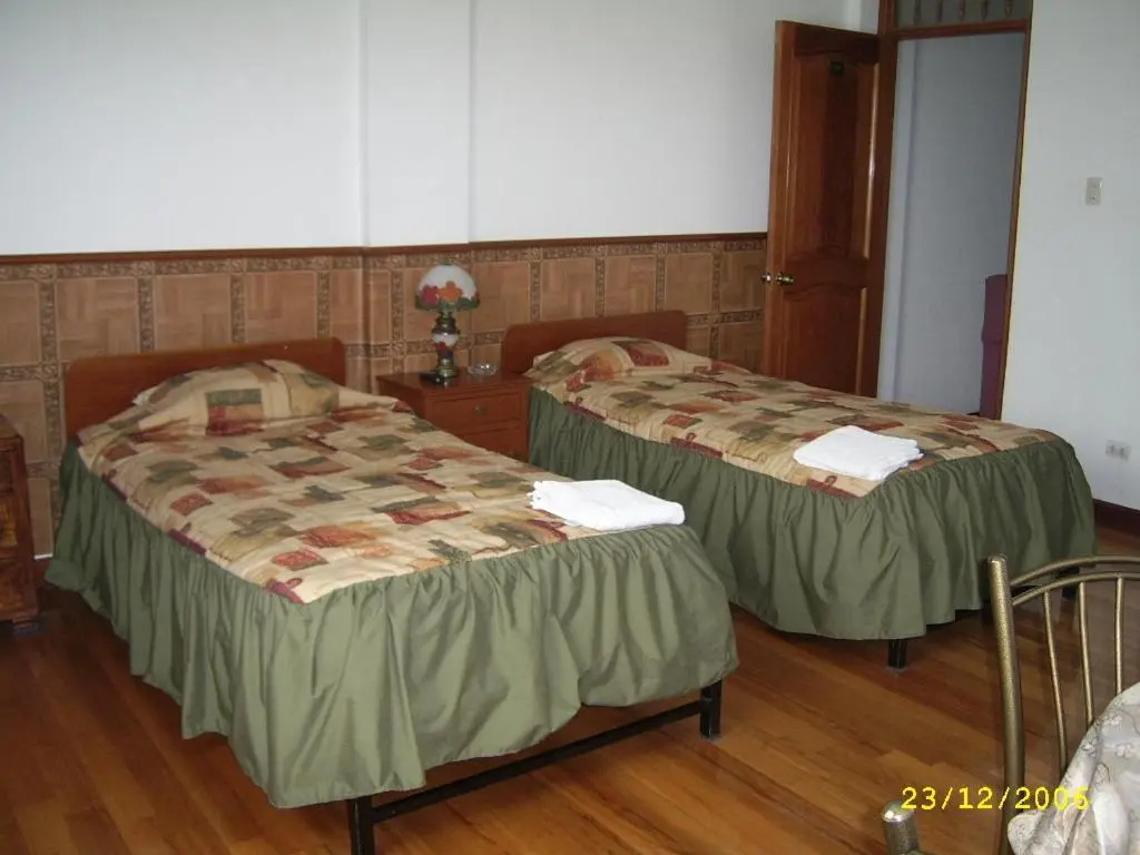 Standard Double room (twin beds)