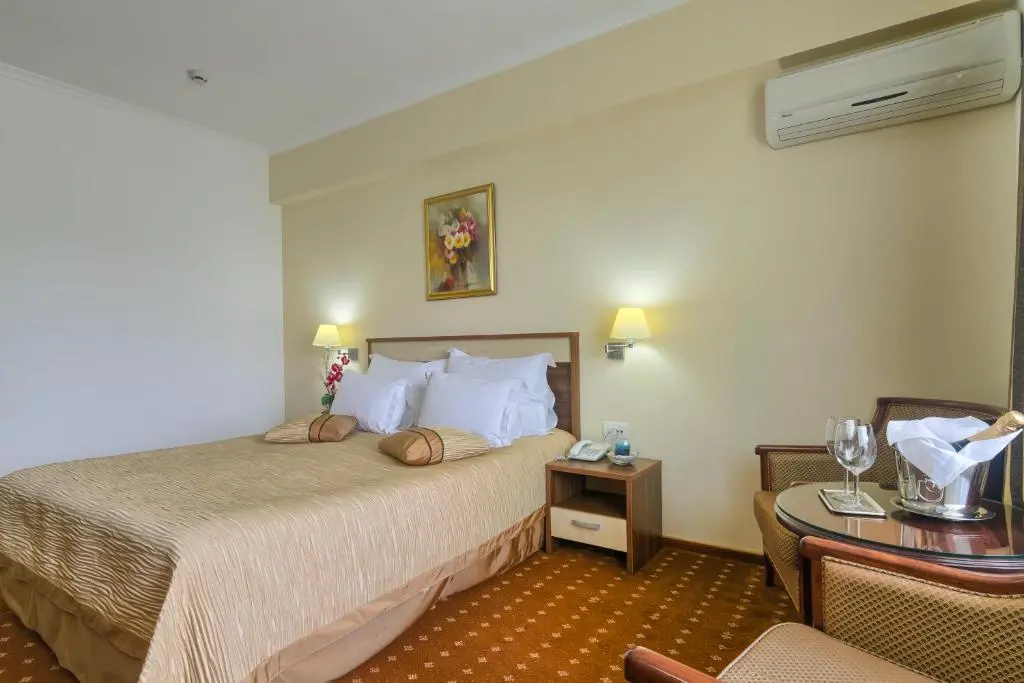 Hotel Saturn - Chambres