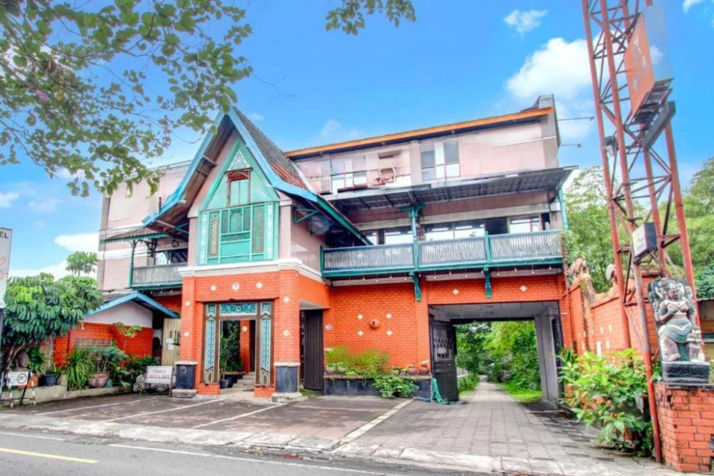 Bifa Hotel