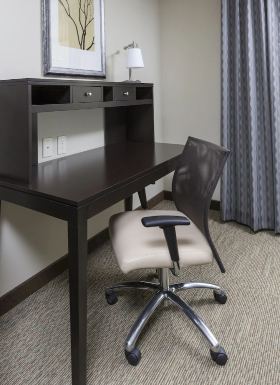 1 Bedroom Suite