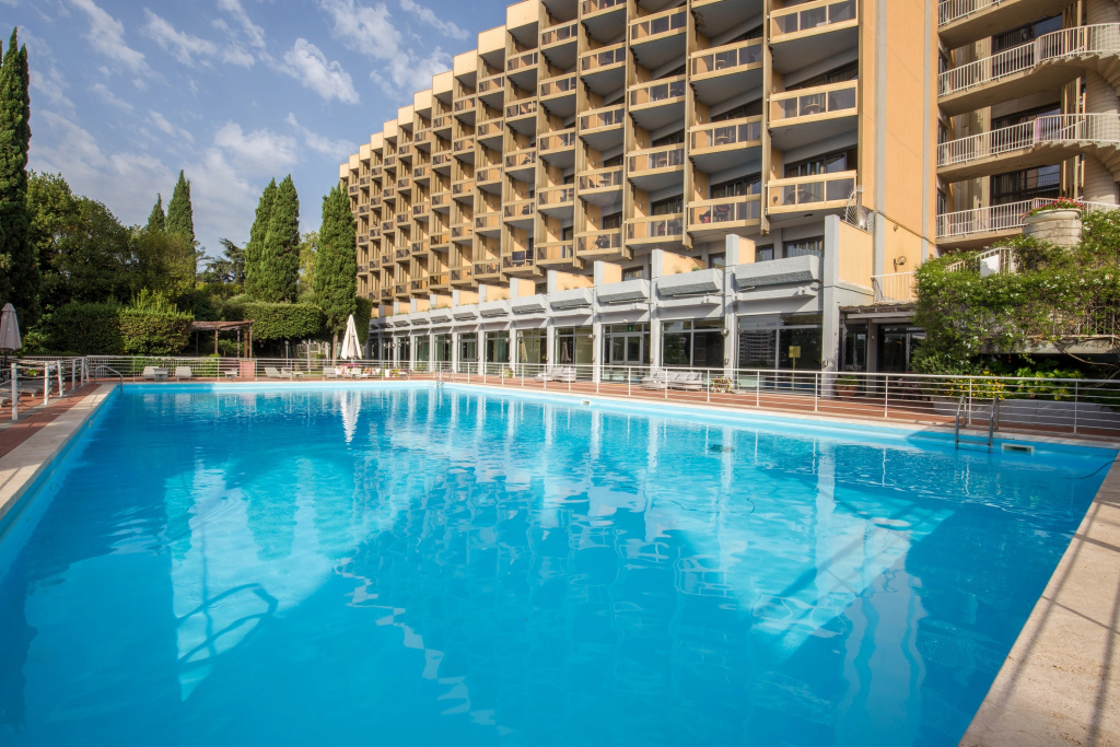 Hotel photo 20