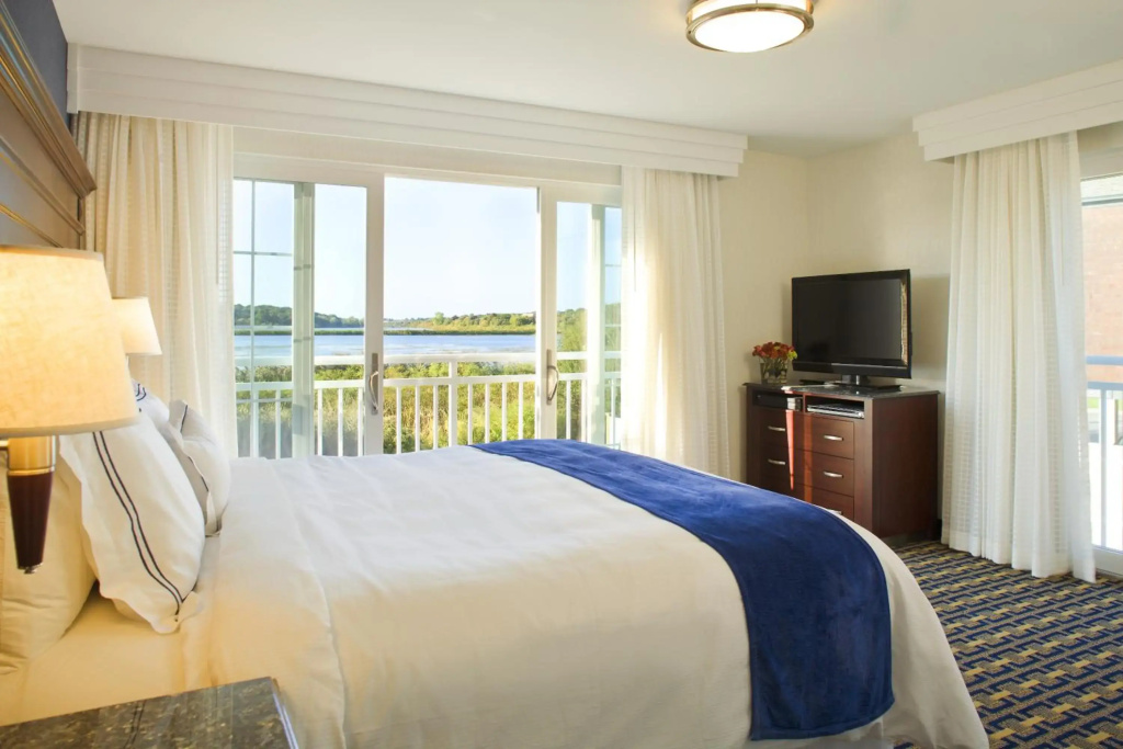 Newport Beach Hotel & Suites - Général