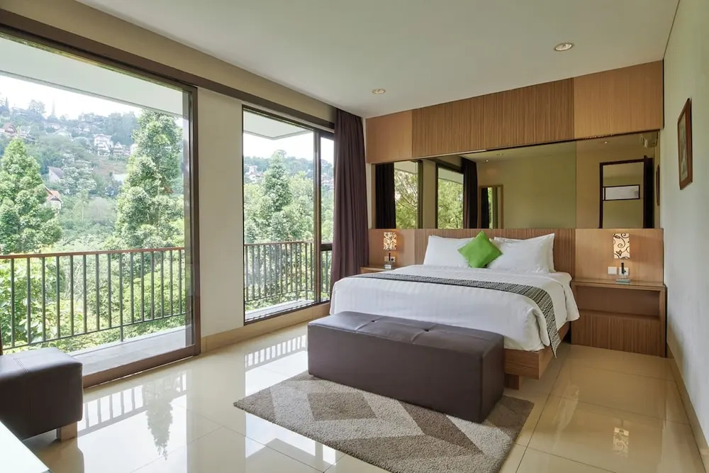 Executive Villa