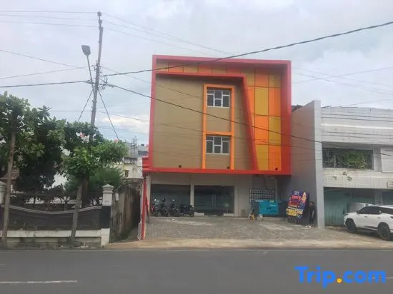 Royal Guesthouse Bandar Lampung - фото 24