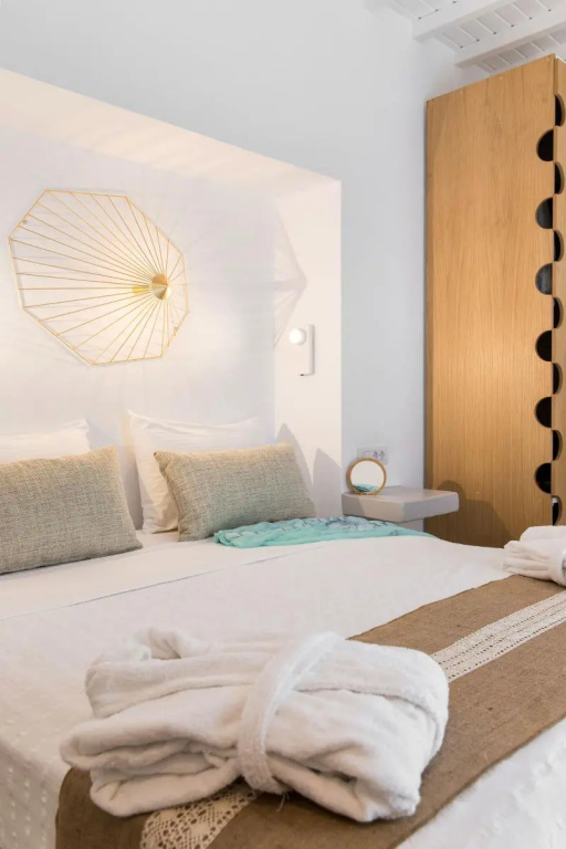Standard Double room with balcony and with sea view (full double bed)