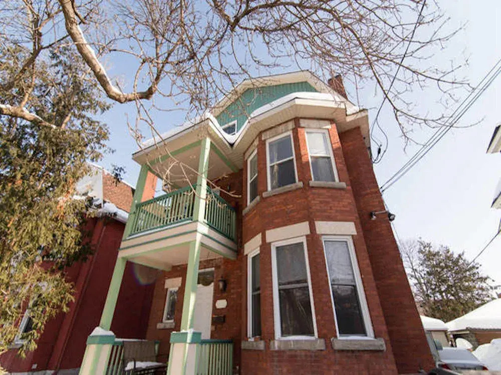 LM Stays - Nelson Street Apartment