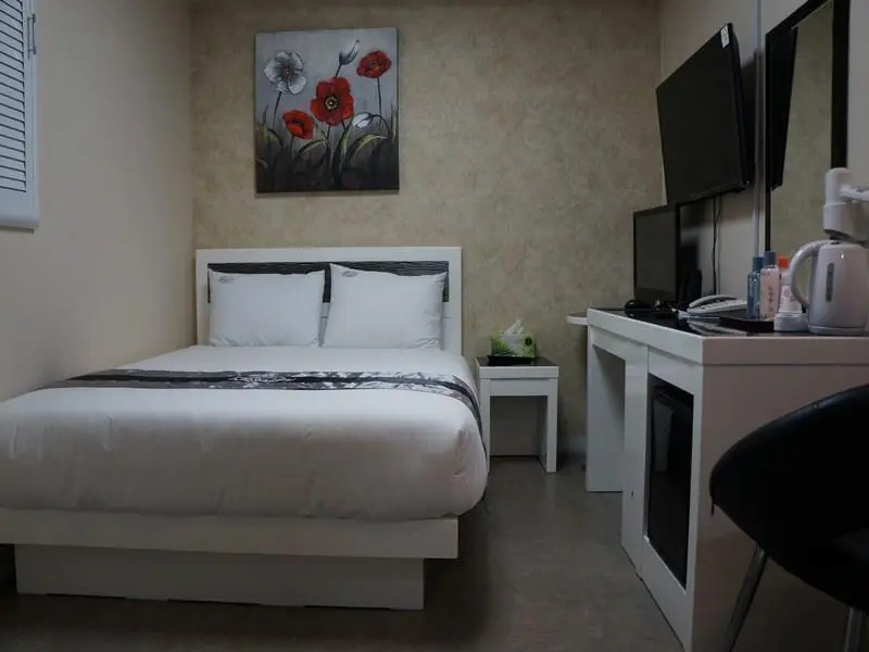 Novaluz Tourist Hotel - Chambres