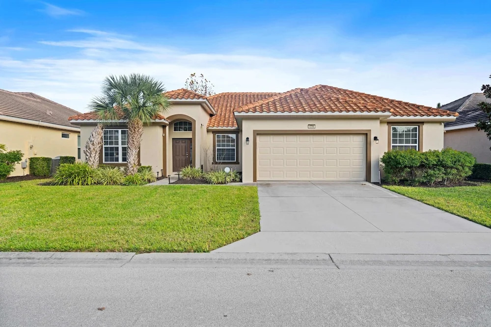 4096 Oaktree Drive