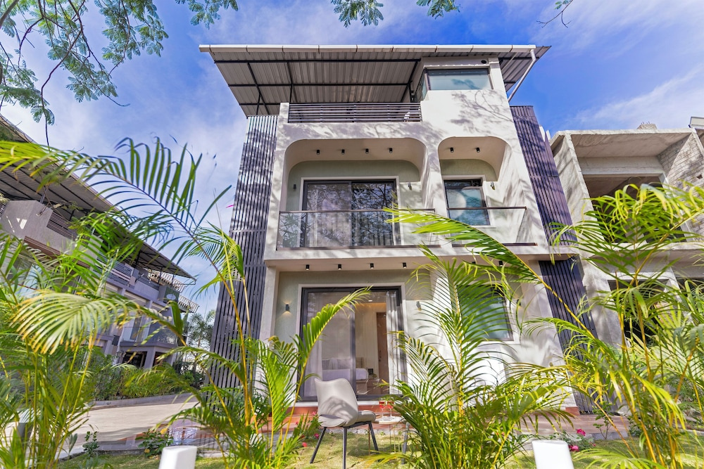 Alaya Stays Rosalia 3BHK Villa with Pool
