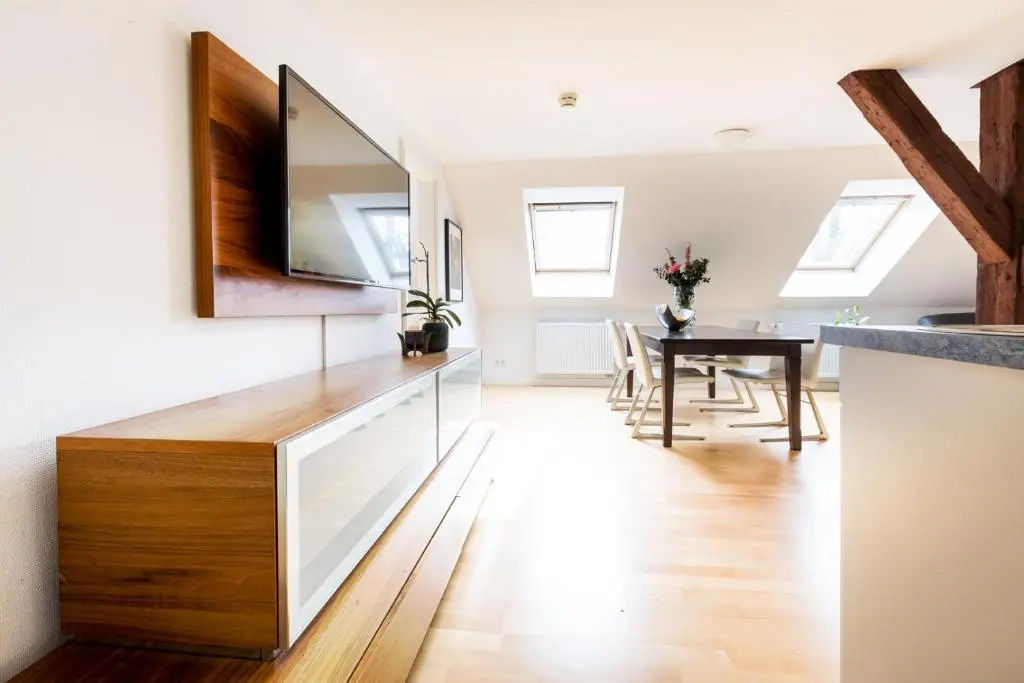 2 Bedrooms Apartment