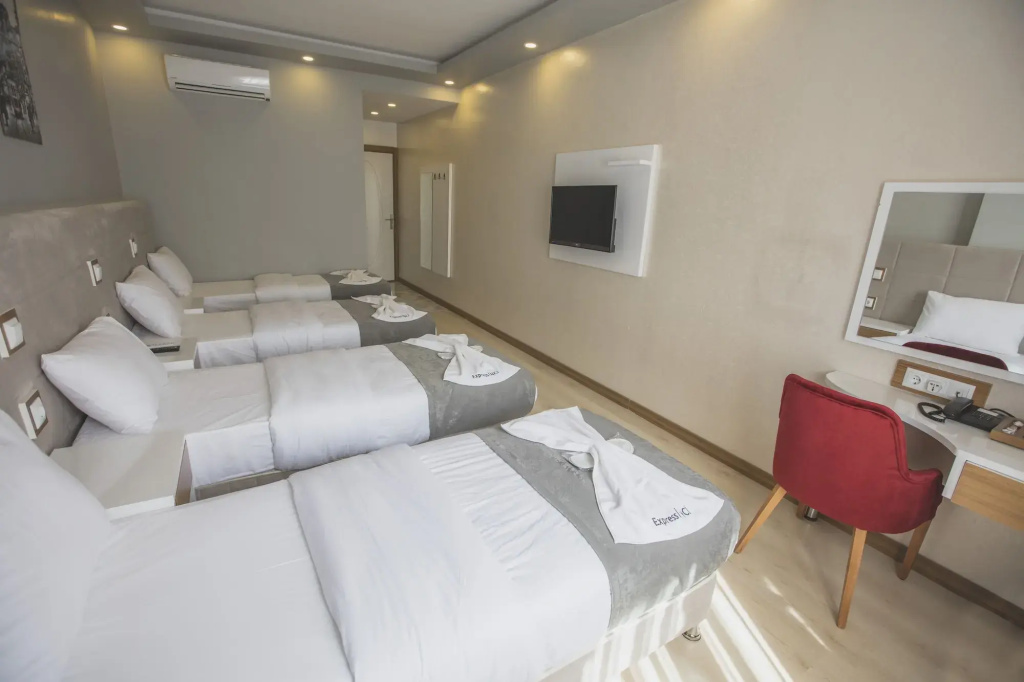 Отель Express Inci Airport Hotel в Стамбуле