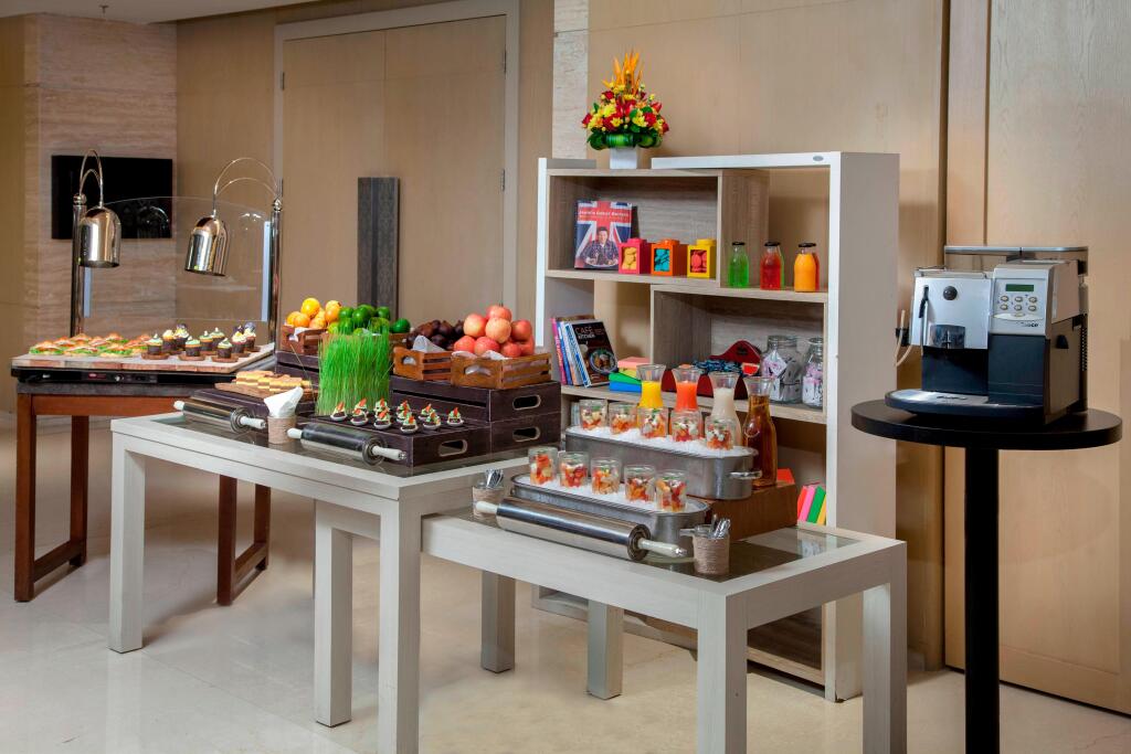 Courtyard By Marriott Bali Seminyak Resort