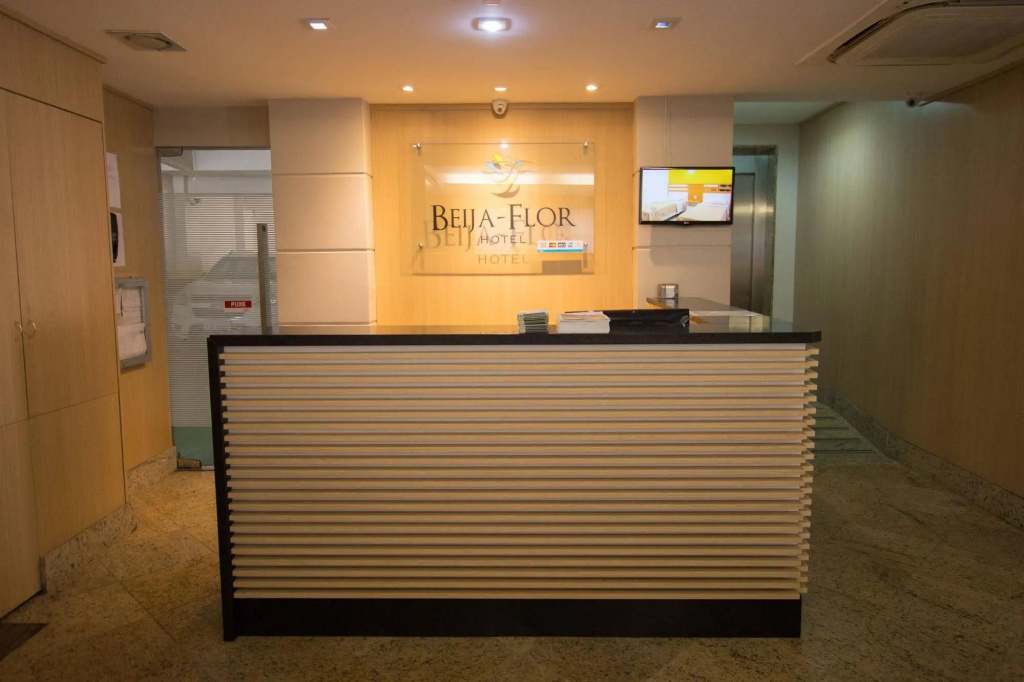 Lobby & Reception