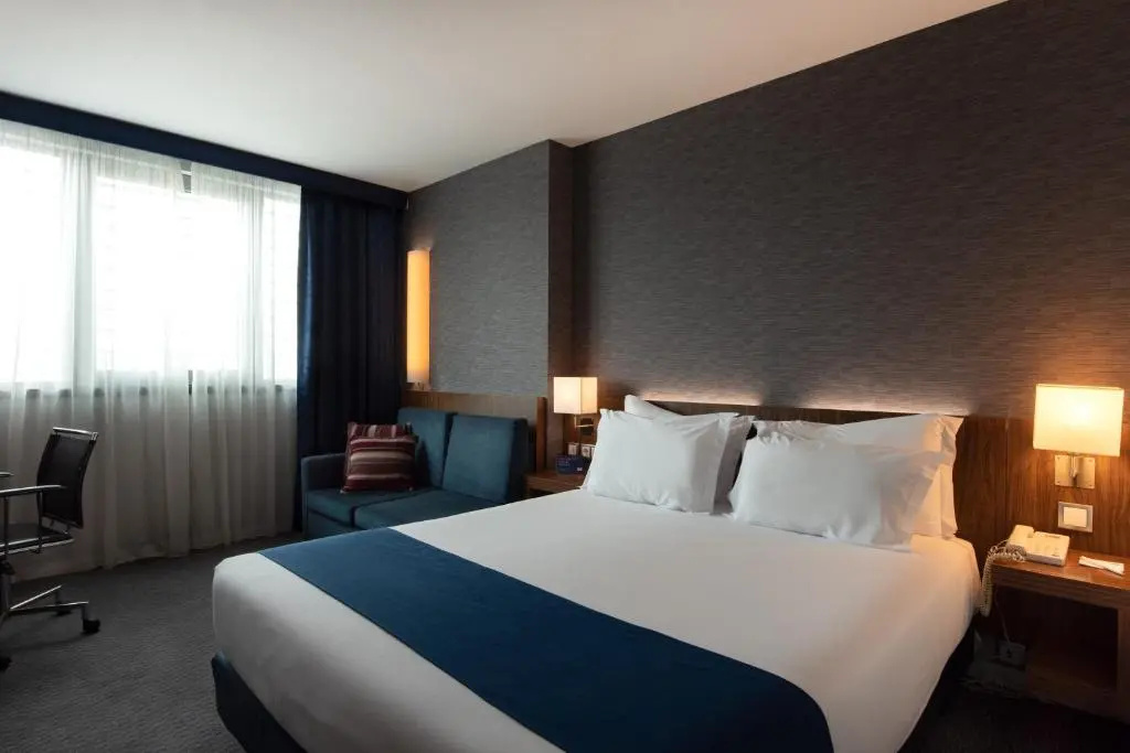Holiday Inn Express Lisbon Airport by IHG - Chambres