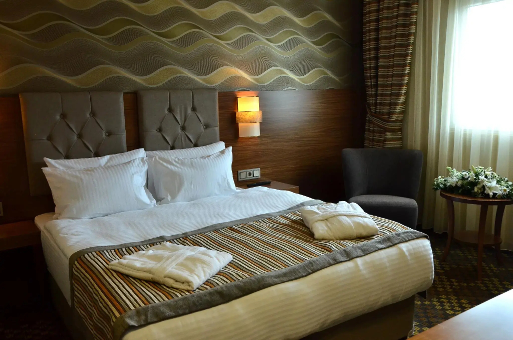 Adranos Hotel - фото 7