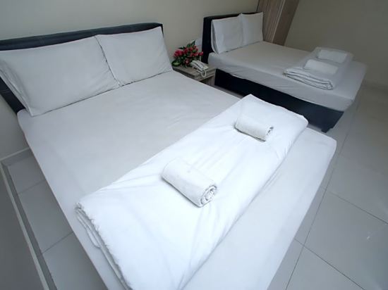 Safari Hotel