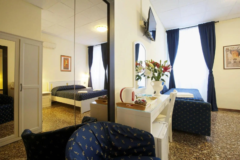 Hotel photo 26