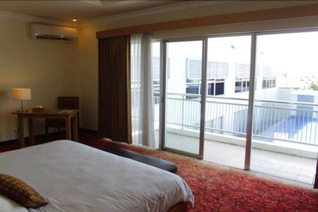 Royal Jelita Hotel — фото 4