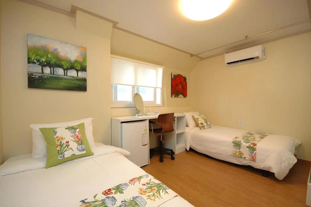 E Residence — 5
