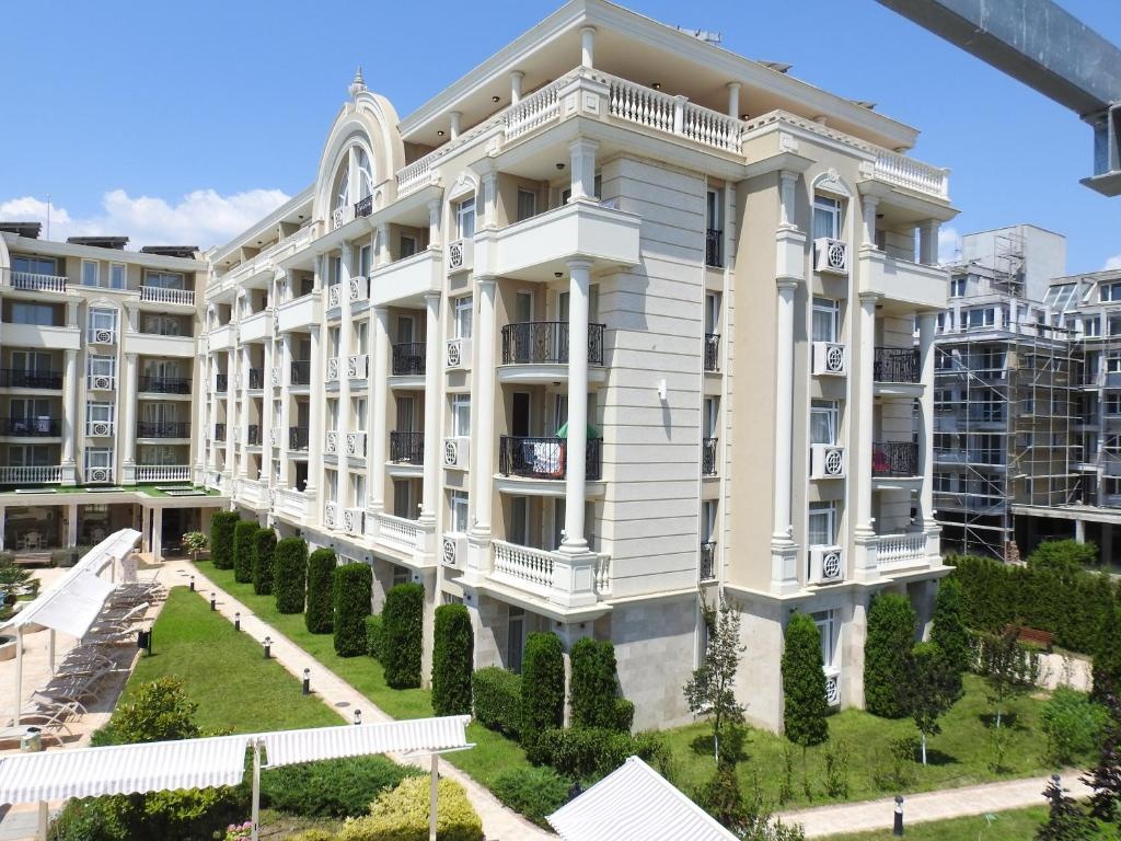 Rena Hotel
