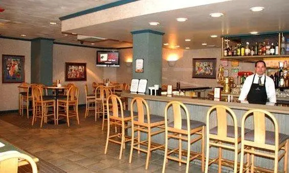 Oakland Airport Executive Hotel - Chambres