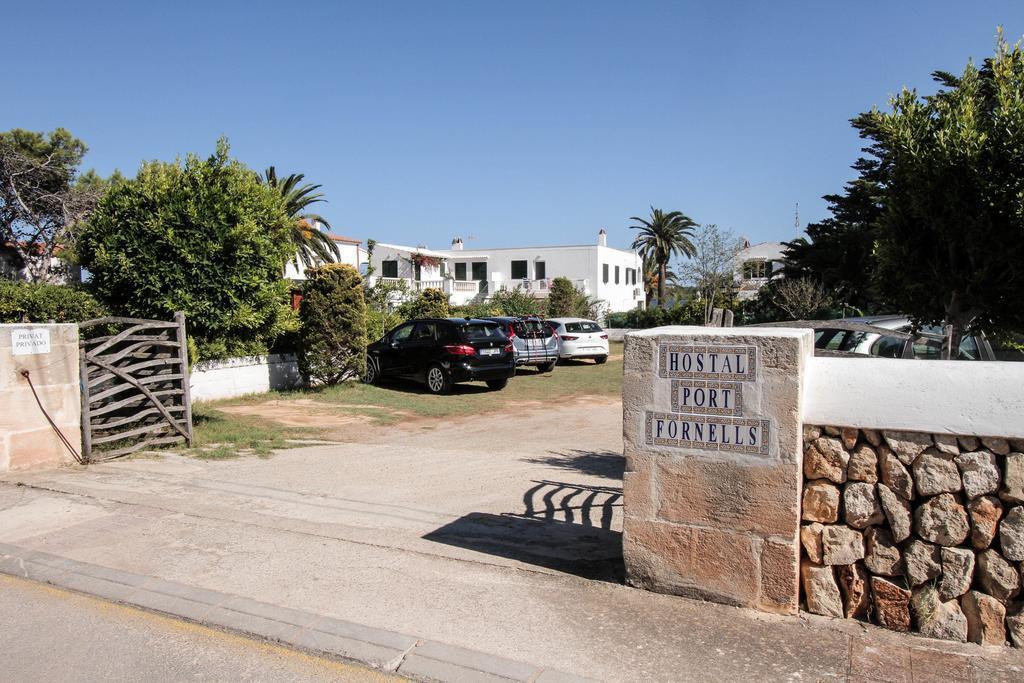 Hostal Port Fornells by null