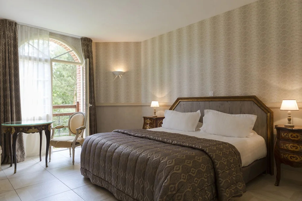 Comfort room