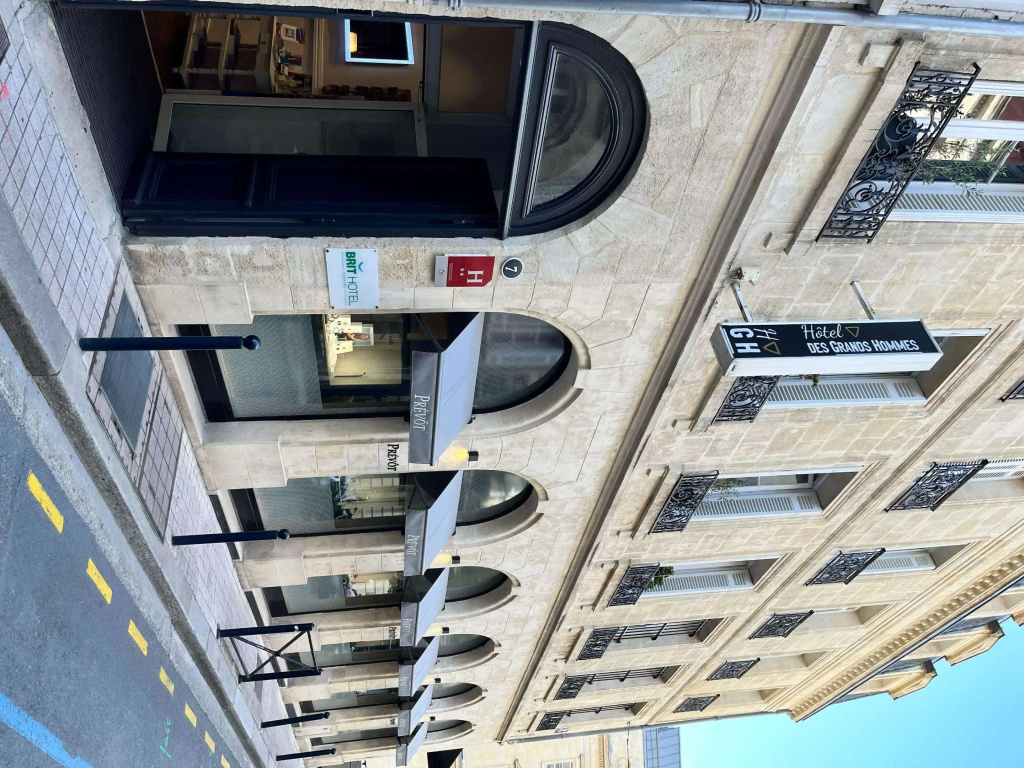 Voir la photo 1 — Hotel des Grands Hommes - Bordeaux Centre