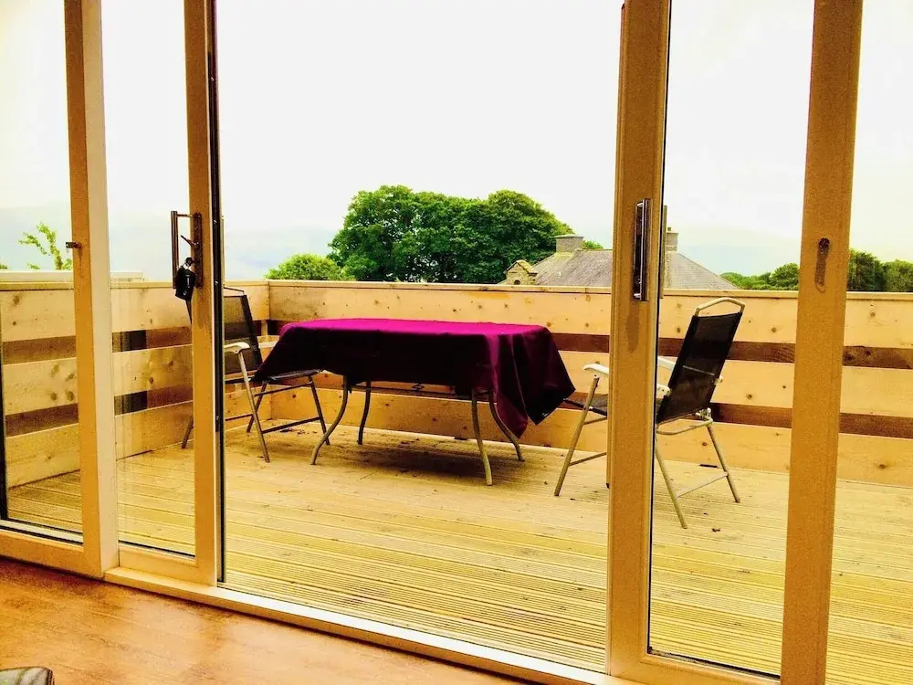 Snowdonia 1-bed Chalet, Sleeps 2, Stunning Views