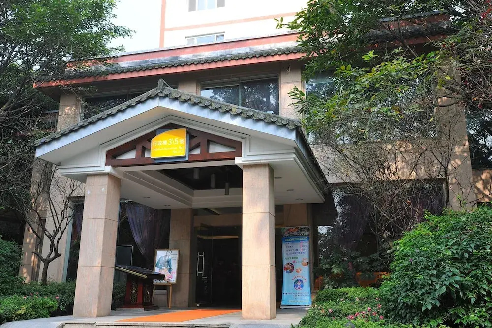 Emeishan Grand Hotel