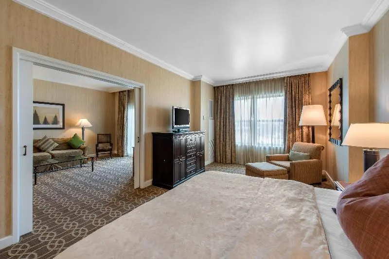 Omni Interlocken - Chambres