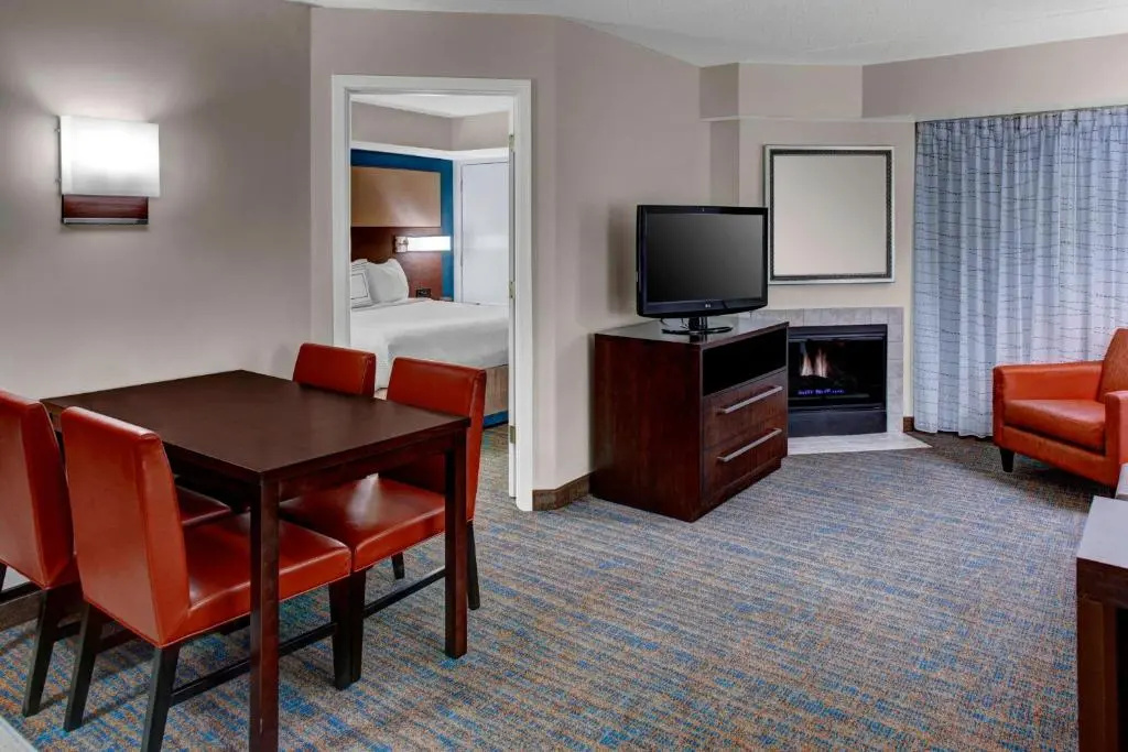 Residence Inn by Marriott Cleveland Beachwood - Chambres