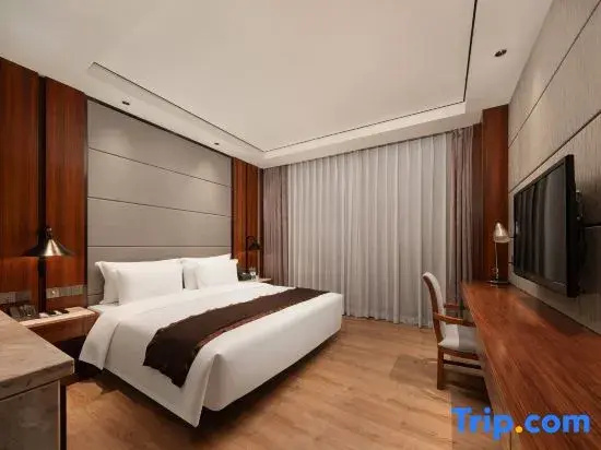 Grand room