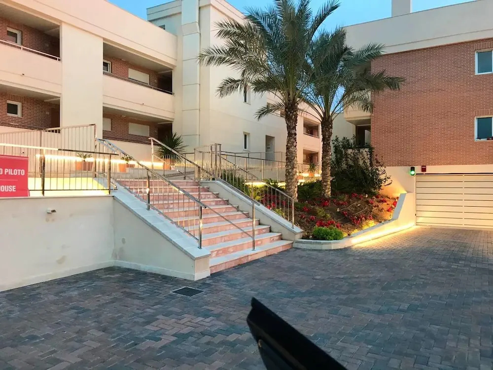 Apartment with 2 Bedrooms in Gran Alicante, with Wonderful Mountain View, Pool Access, Enclosed Garden - 3 Km From the Beach