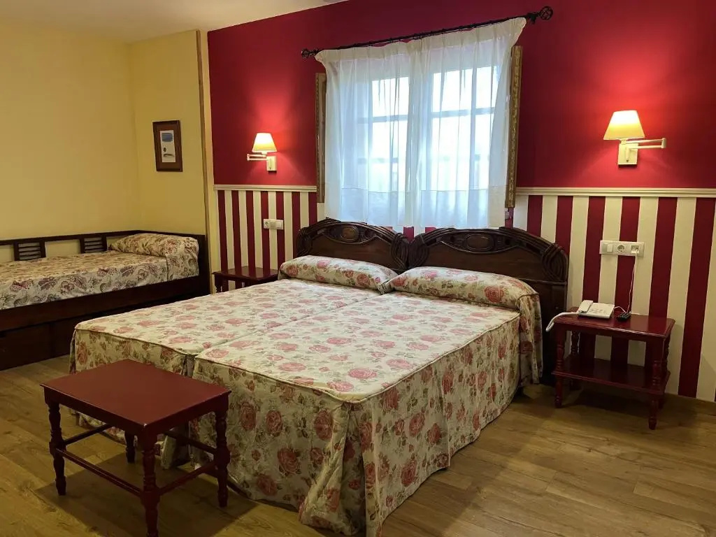 Hotel Colonial de Santillana - Chambres
