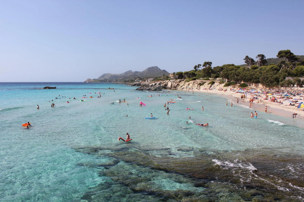 Beach & Waterfront