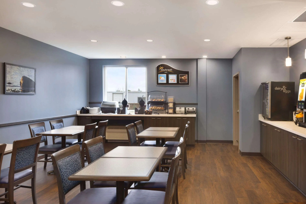 Days Inn & Suites by Wyndham Lindsay - Général