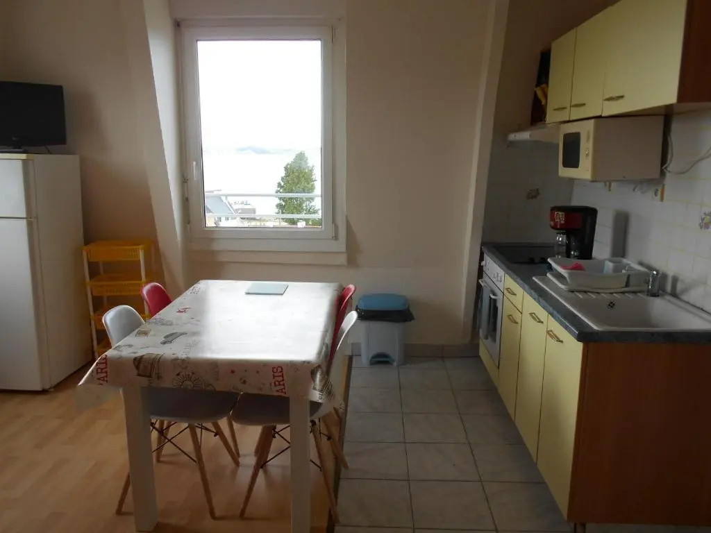 1 Bedroom Apartment with sea view