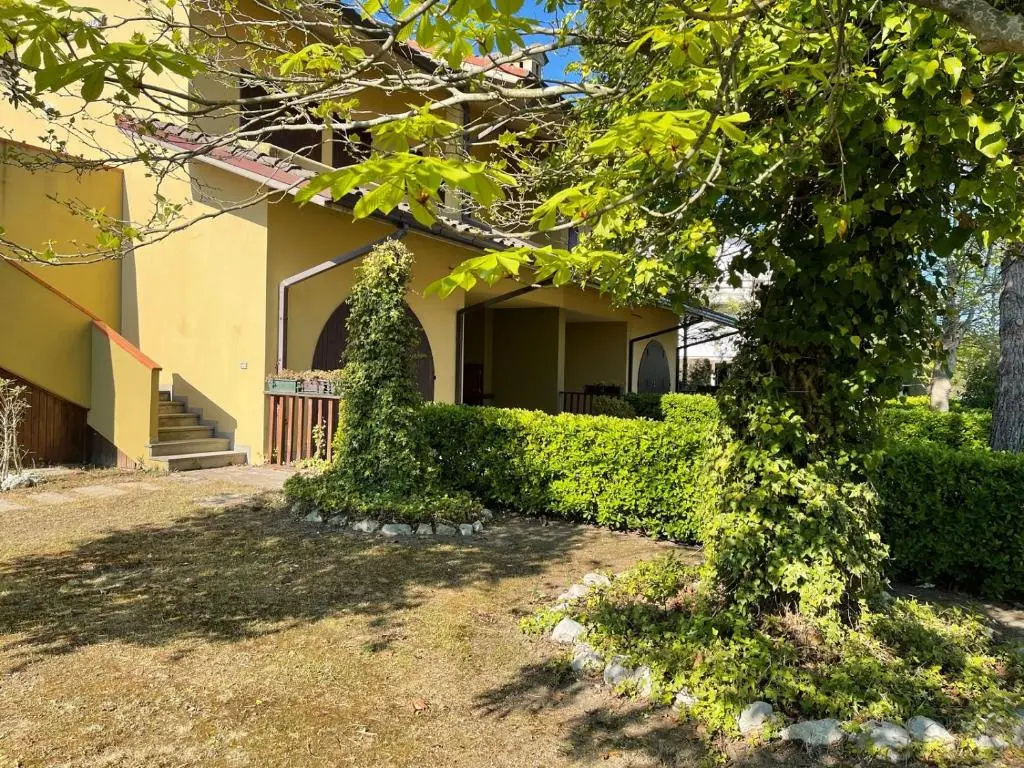 2 Bedrooms Cottage