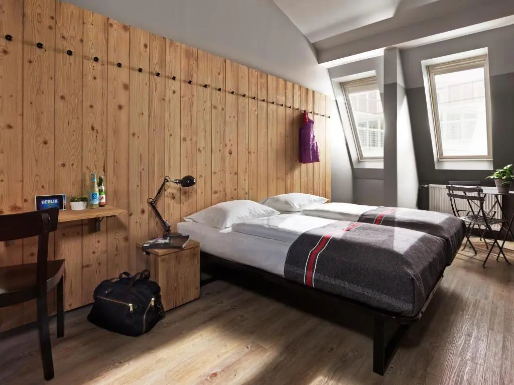 Deluxe Double room (twin beds)