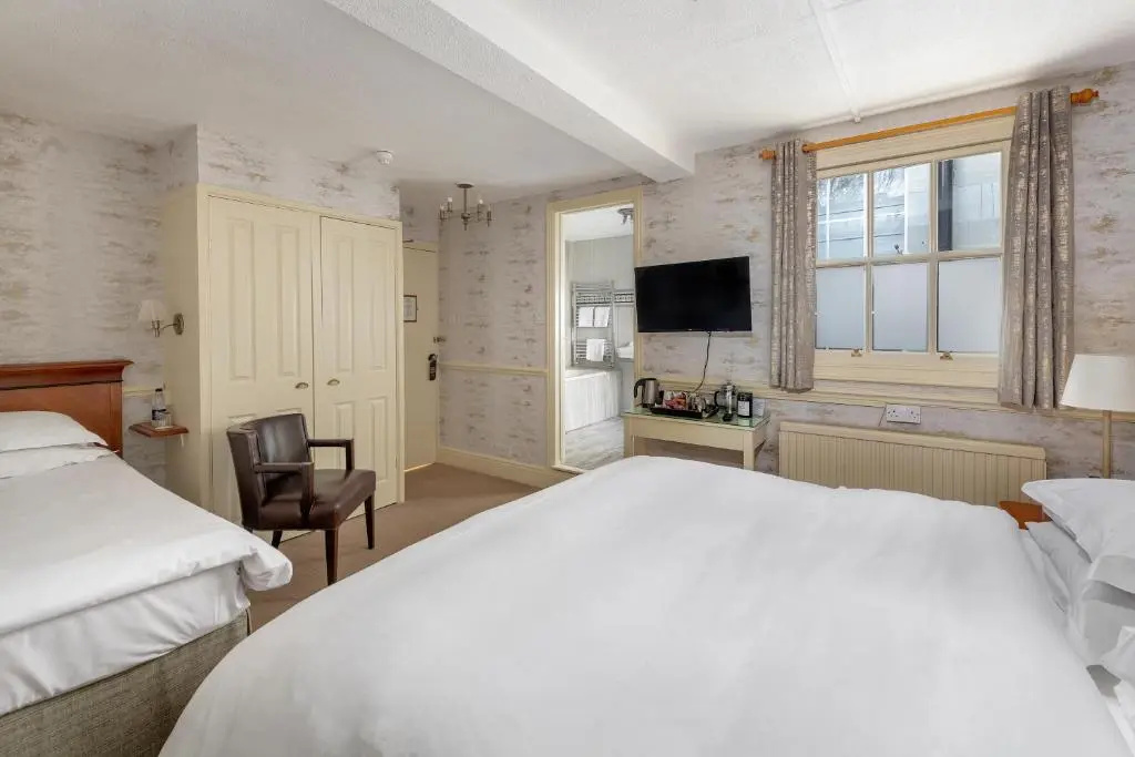 The Royal Hotel - Chambres