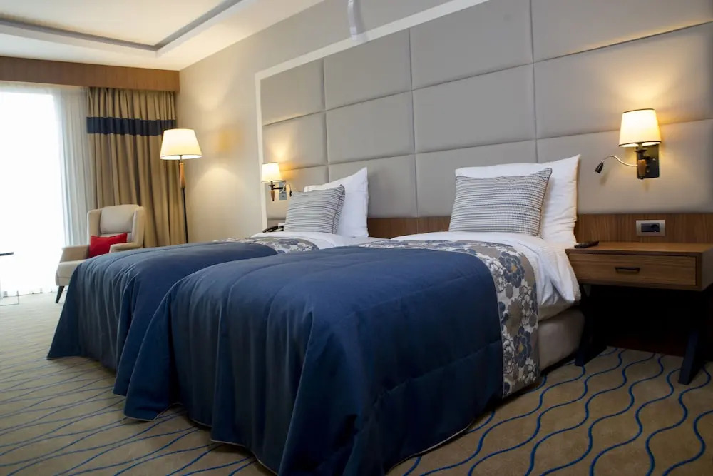 Двухместный номер Standard 2 отдельные кровати в Ramada by Wyndham Sakarya Hendek