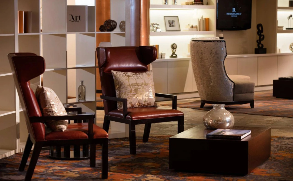 Lobby & Reception