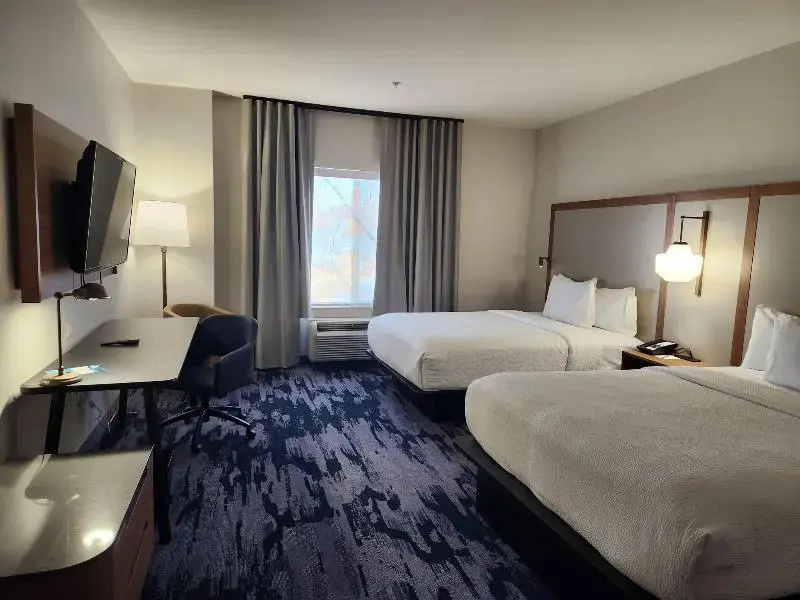 Fairfield Inn & Suites Riverside Corona/Norco - Chambres