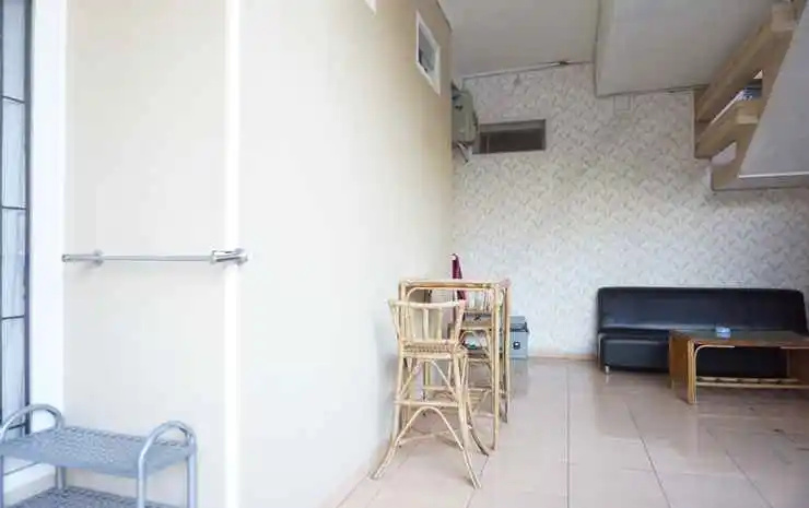 Balcony & Terrace