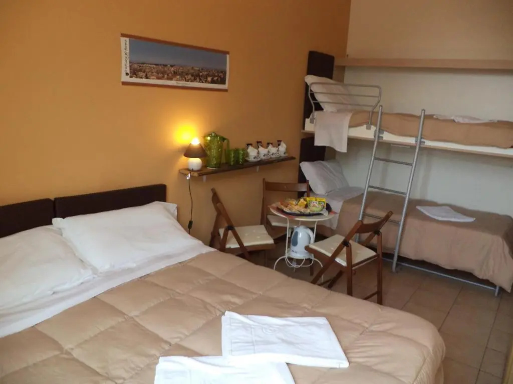Economy Quadruple room